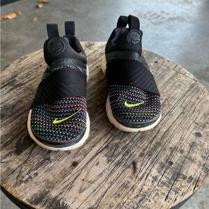 Nike Presto Extreme Kids' Black and Multicolor Slip-On Sneakers
